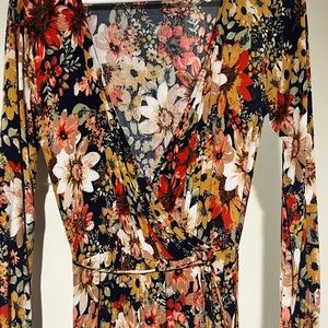 Lucy love Maxi Floral Dress. Only worn a handful of times!